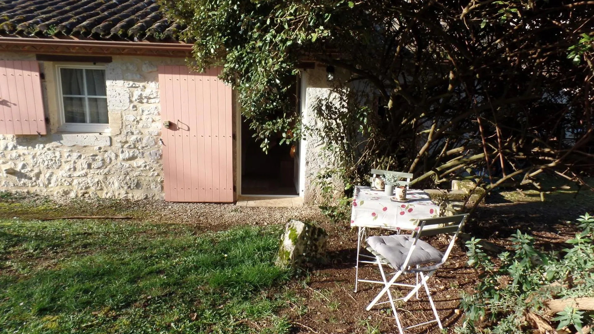 Bed & Breakfast Mas Laborde Bed and Breakfast Mauroux  Frankrig